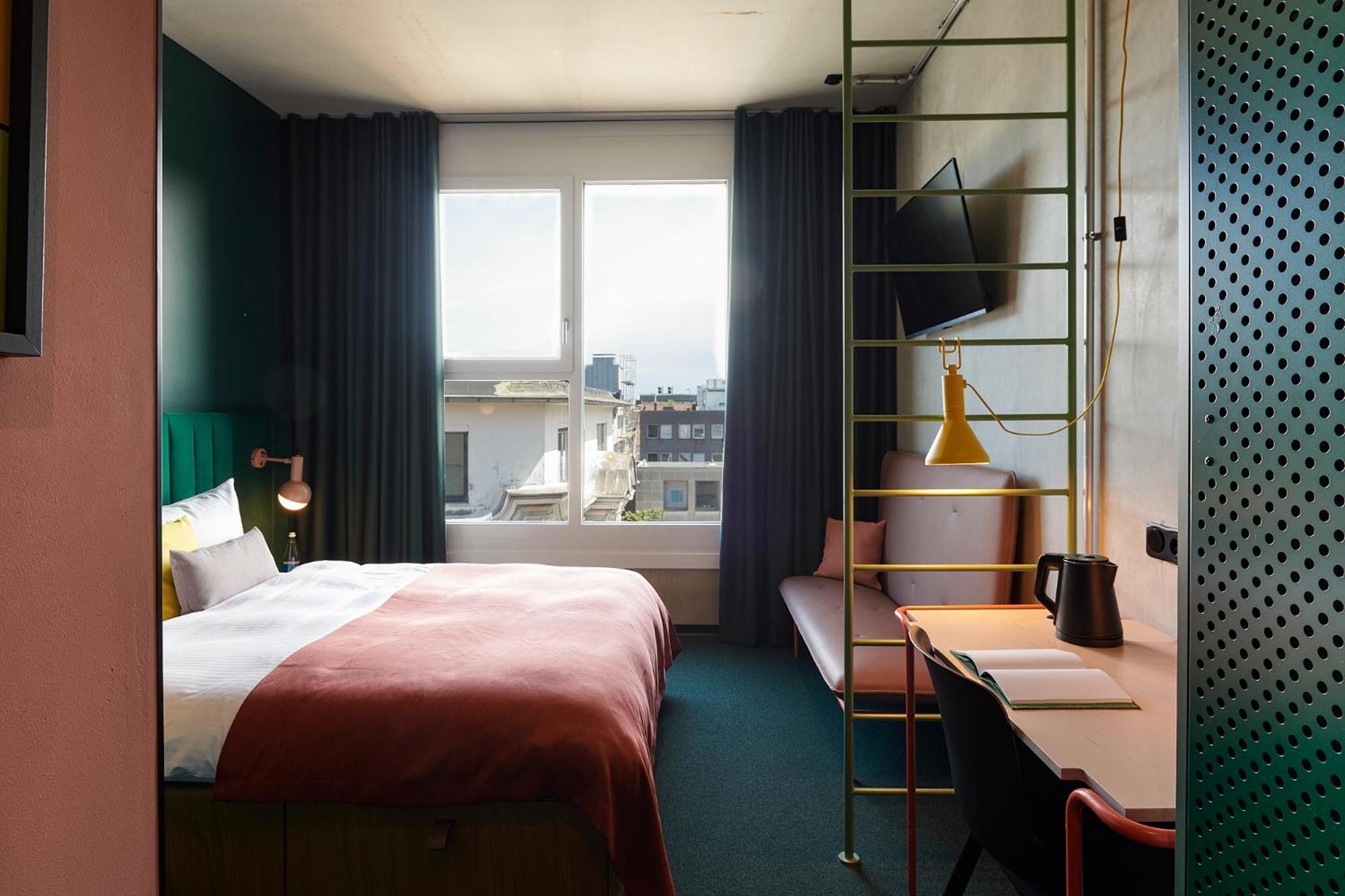 Hotel Basecamp